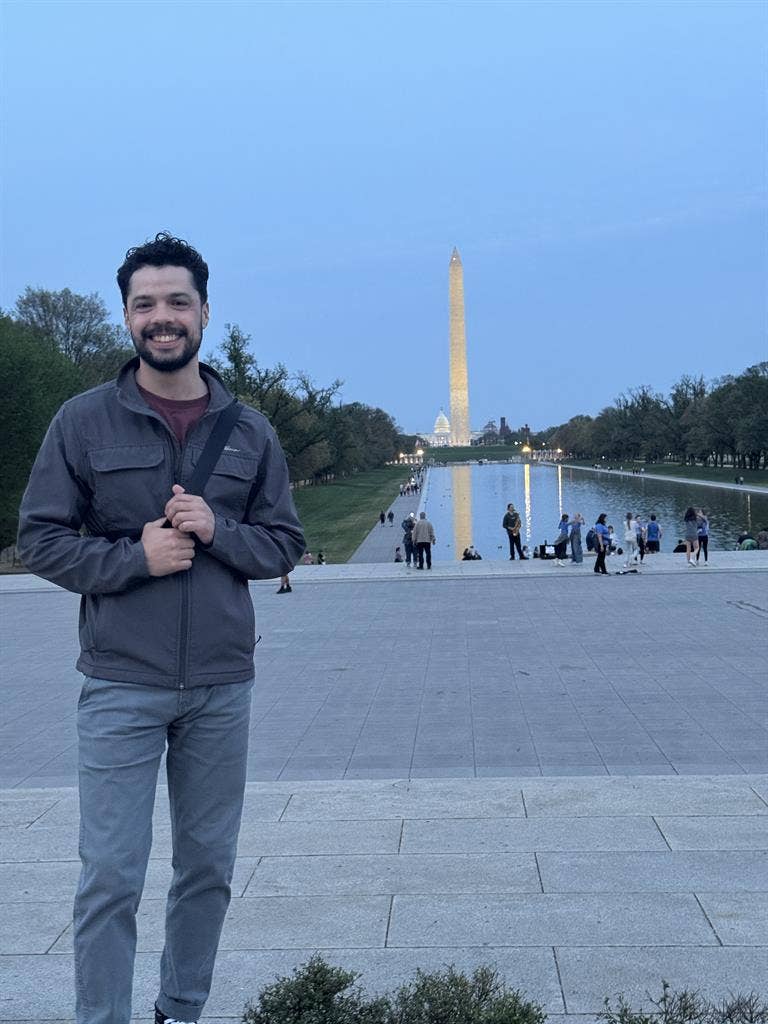luis