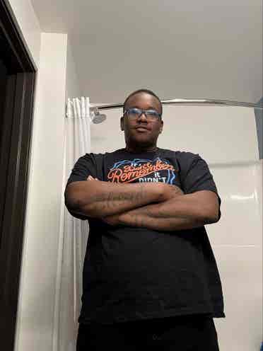 I’m looking for a room or roommate