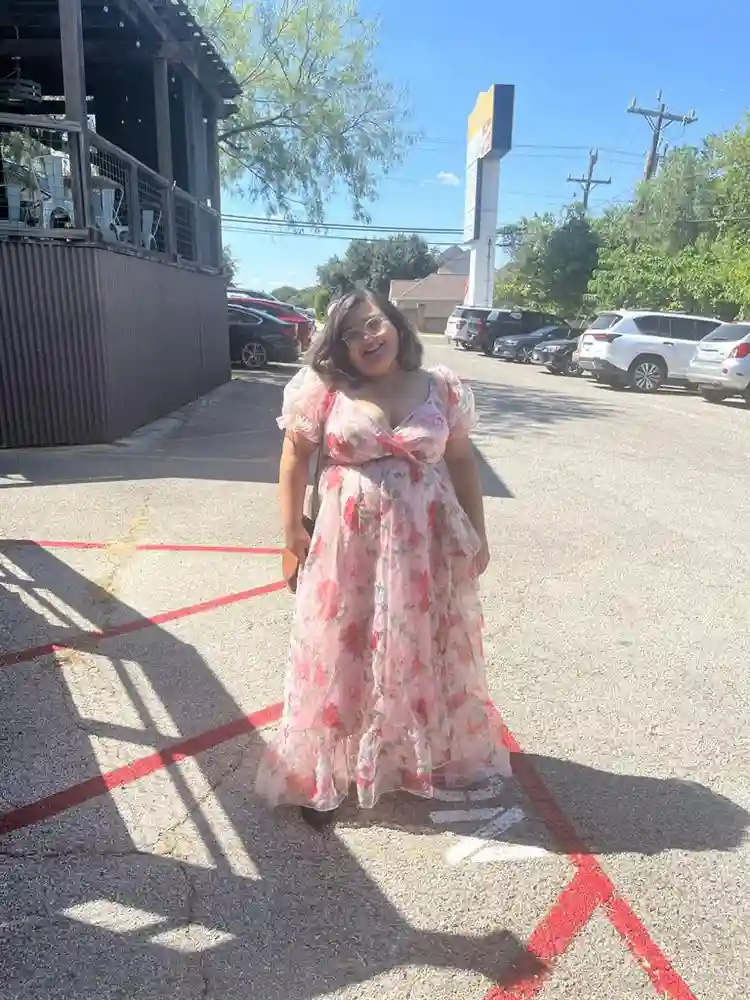 Quiet roommate seeking new room