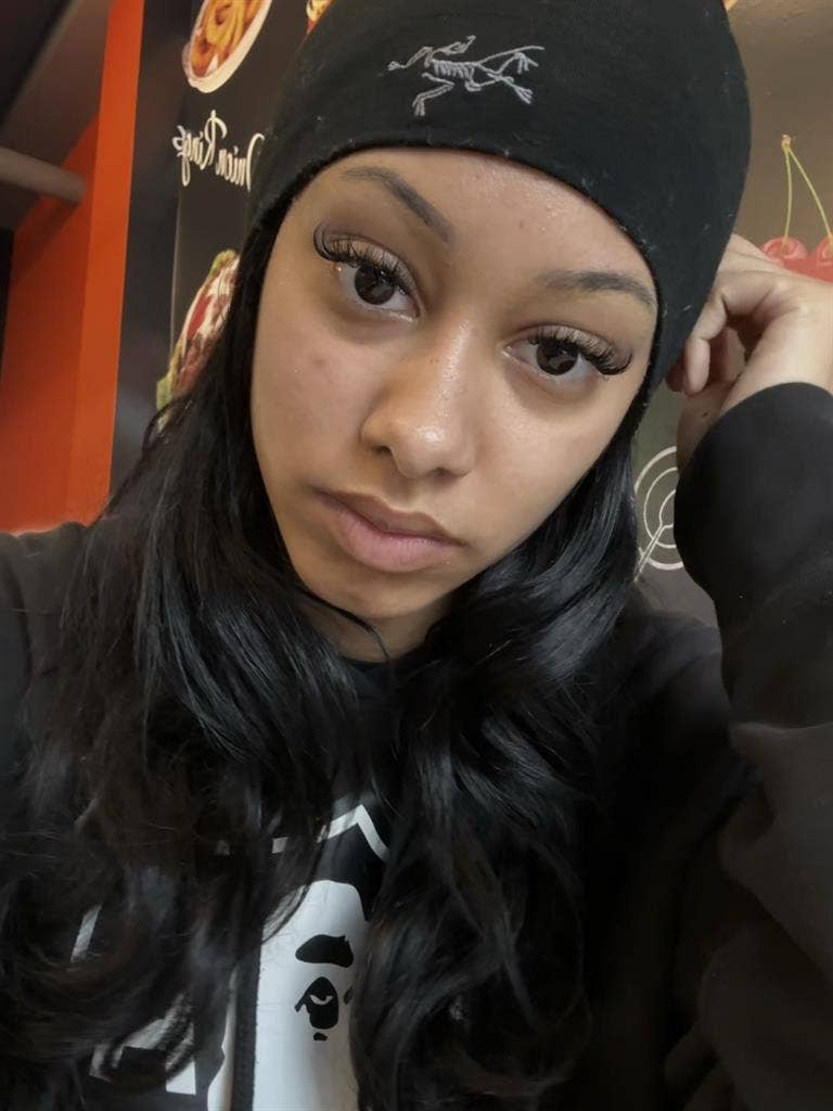 mia