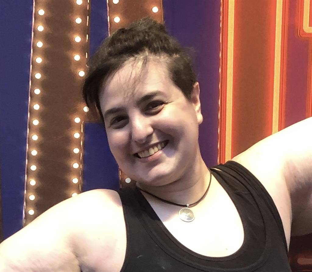 ISO an LGBT+ friendly room in Noho!