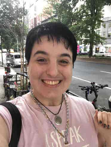 ISO an LGBT+ friendly room in Noho!