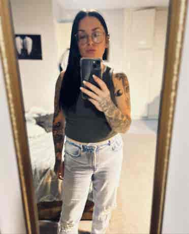 Looking for  bed flat or house