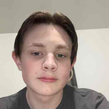 Looking for Room close to Wake Tech