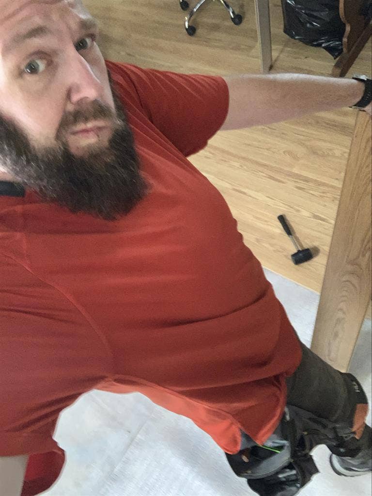 Quiet, Clean, full time chef