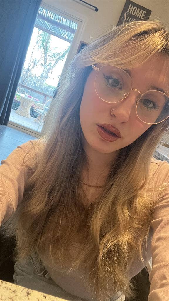 ava