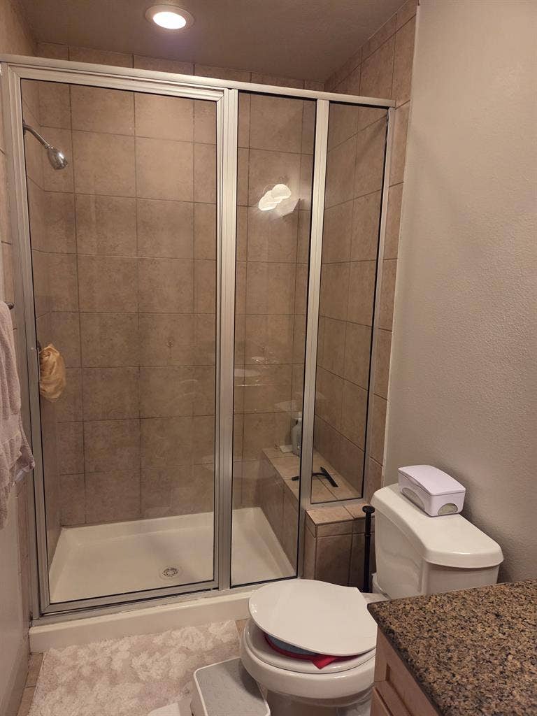 bath in Galleria area