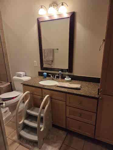 bath in Galleria area