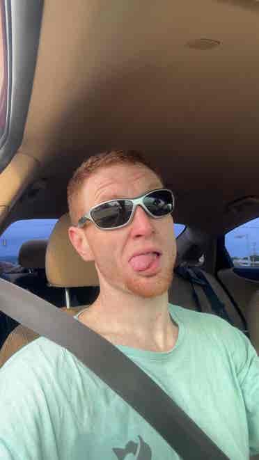 looking for a room or roommate ASAP