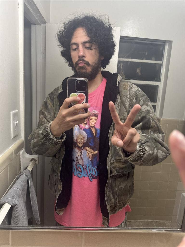 QUIET introvert looking for room
