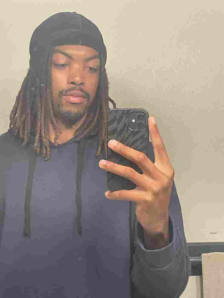 Looking for Rooms and Roommates!