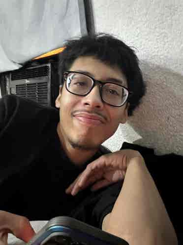 Looking for a roommate