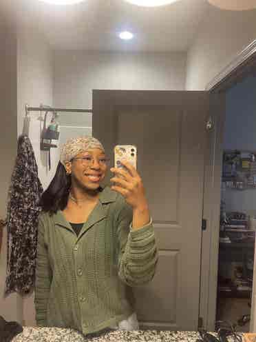 Looking for Room/roommate