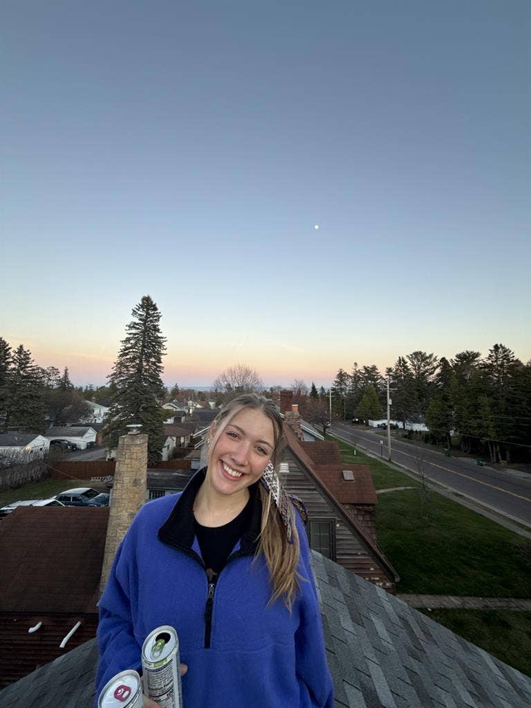 Looking for a room to rent/roommate