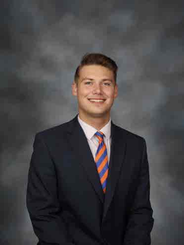 Recent UF Graduate. Seeking housing