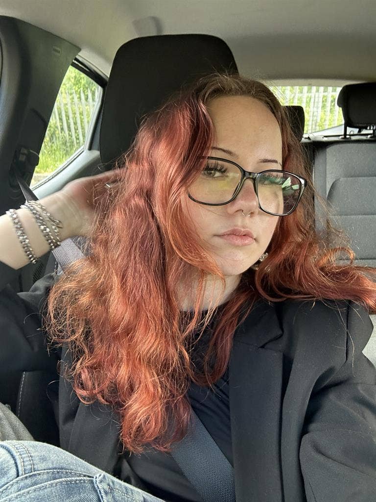 I am , looking for an apartment