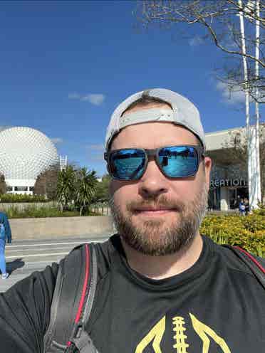 Looking for a room in S Houston
