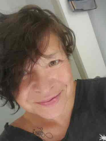 Mature student seeking shared home