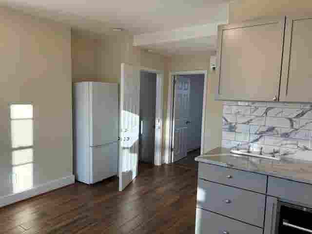 C-heights/3bed apt close metro