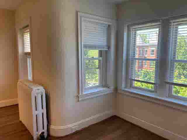 C-heights/3bed apt close metro
