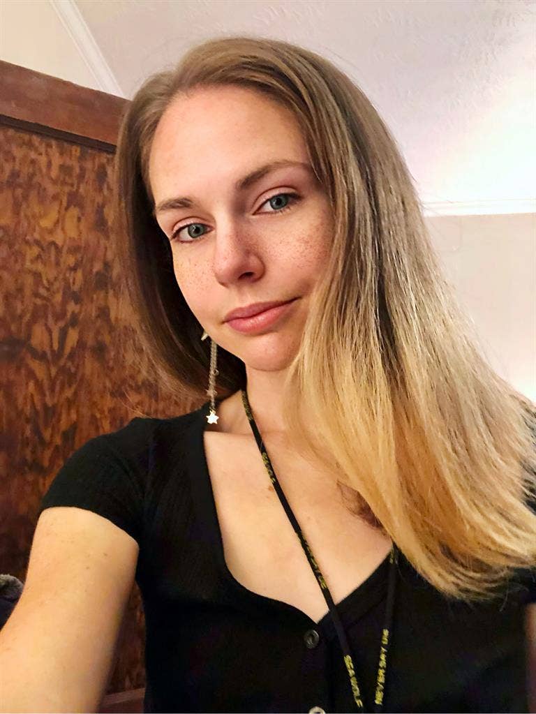 Couple in need of short term rental