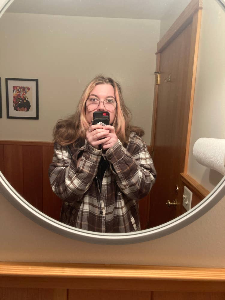 Queer kid looking for room