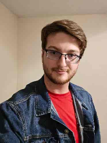 Looking for Christian Roommate