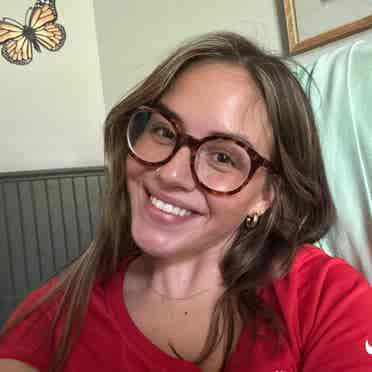 LOOKING FOR GIRL ROOMMATE!!