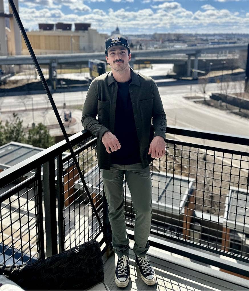 Looking for roommate in LoHi
