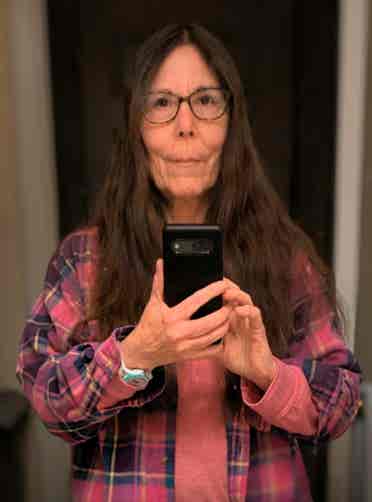 Looking for one older female roomy