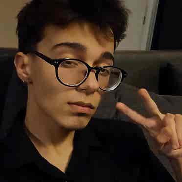 a student looking to split rent