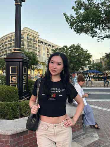 looking for a roommate