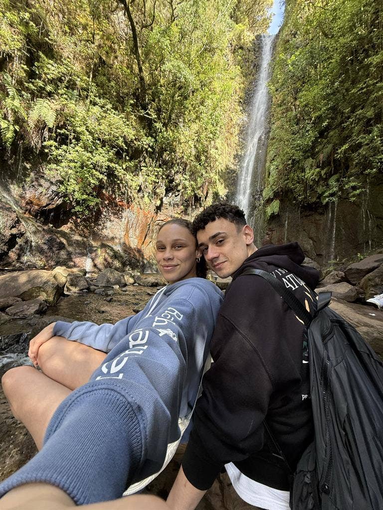 Tidy Couple Looking for 1-Bed