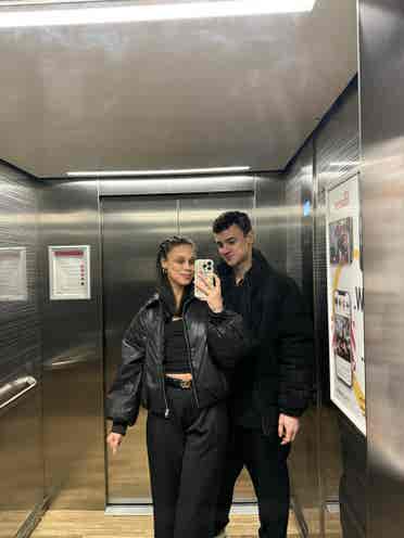 Tidy Couple Looking for 1-Bed