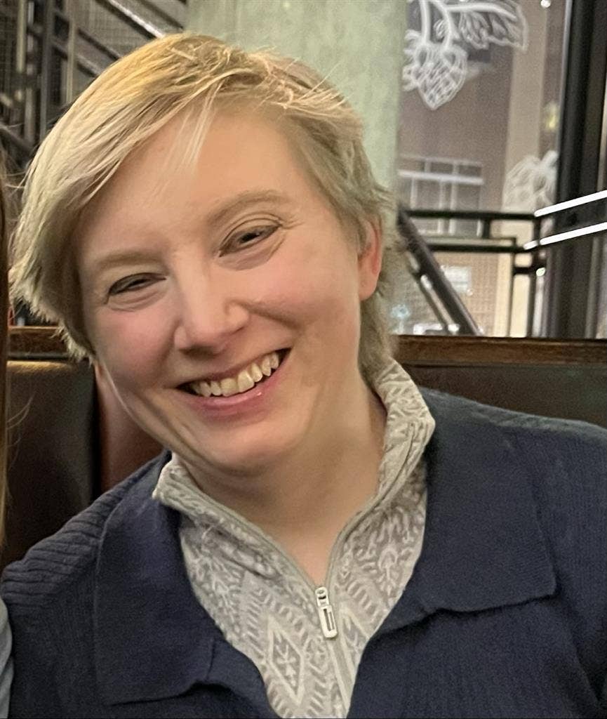 Seeking a Room in Lansing Area