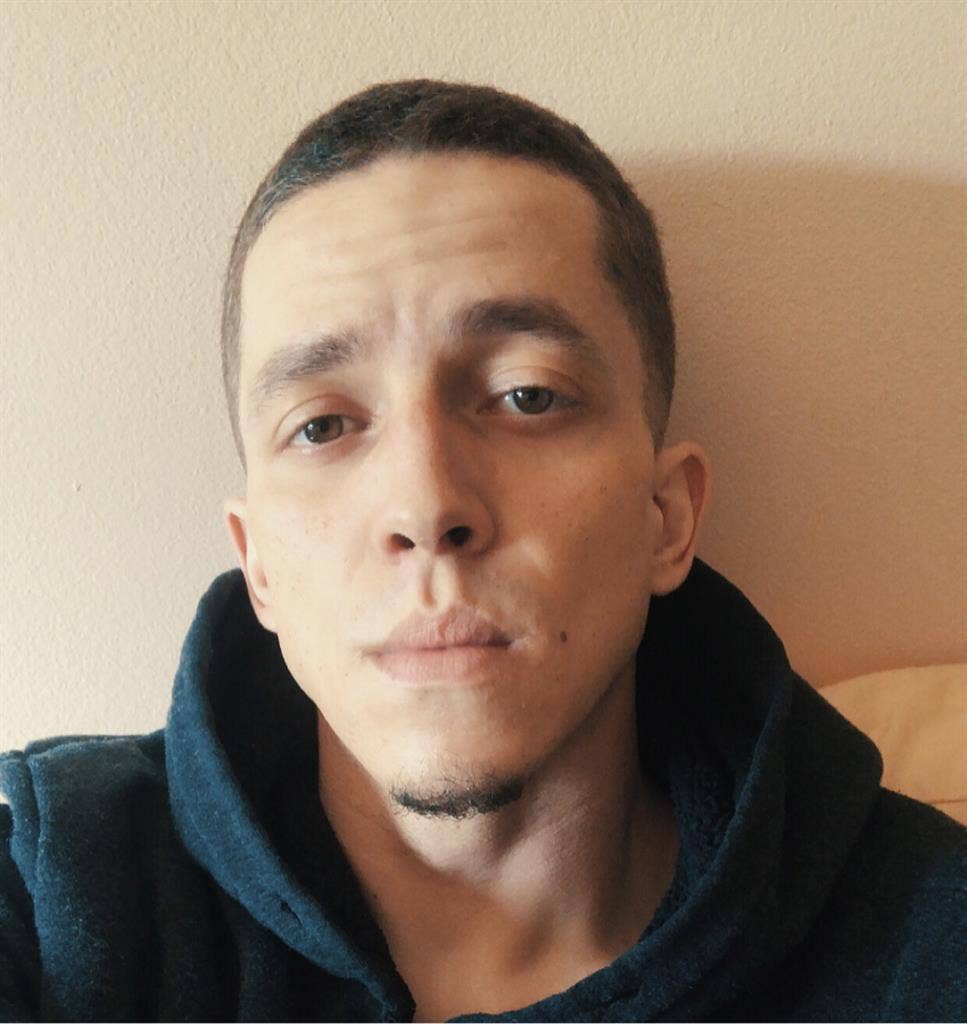 Looking for a long term room mo