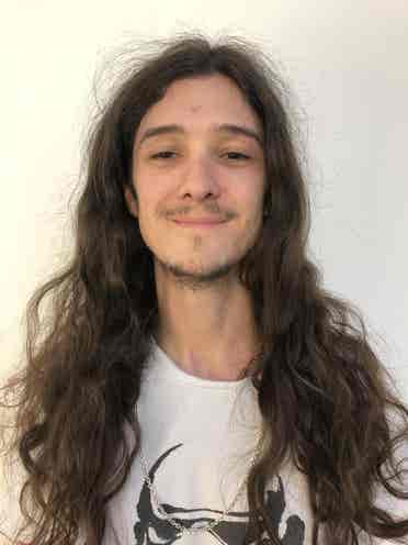 Looking for a roommate