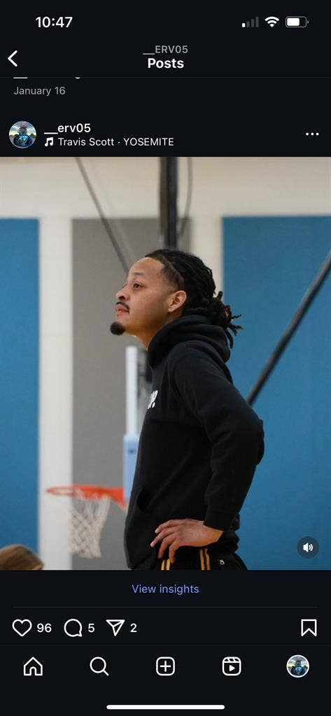 Looking to move in with a roommate