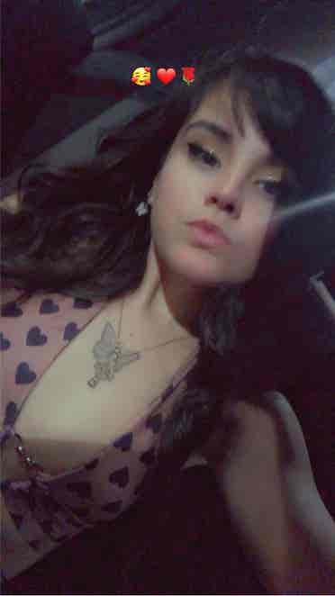 Hi I am looking for a room to rent