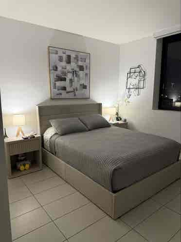 Rento Habitación/ room for rent