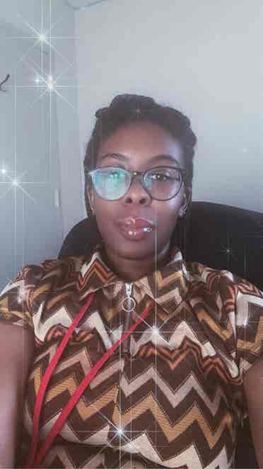 **🌟 Seeking Room or Apartment 🌟**