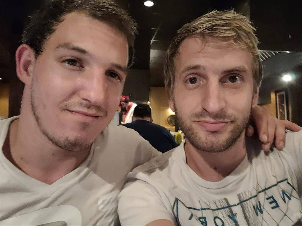 Chill gay couple looking for studio