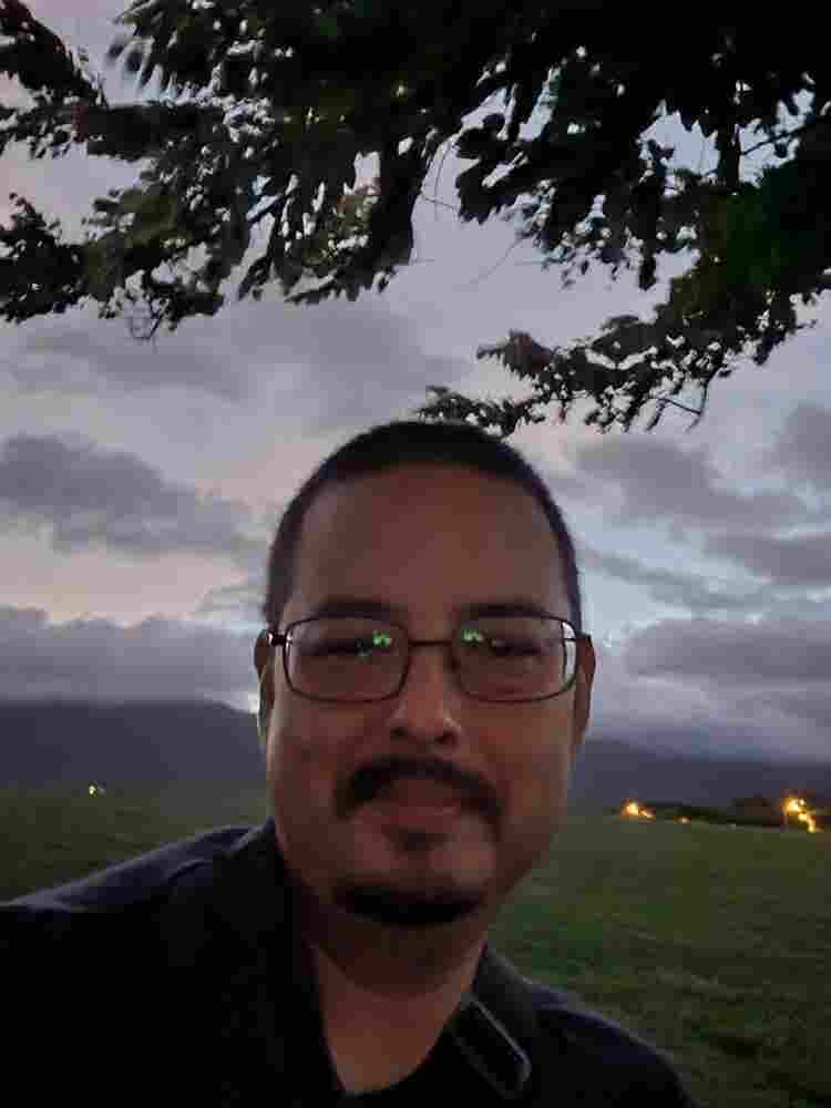 Looking for chill and friendly.