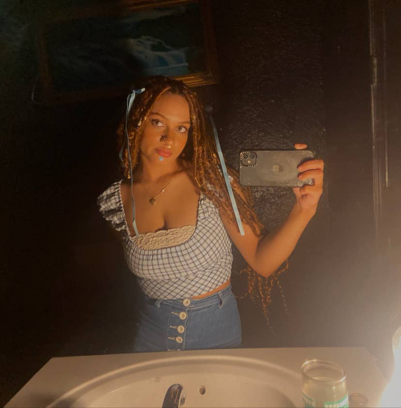 Chill
+ Respectful Roommate