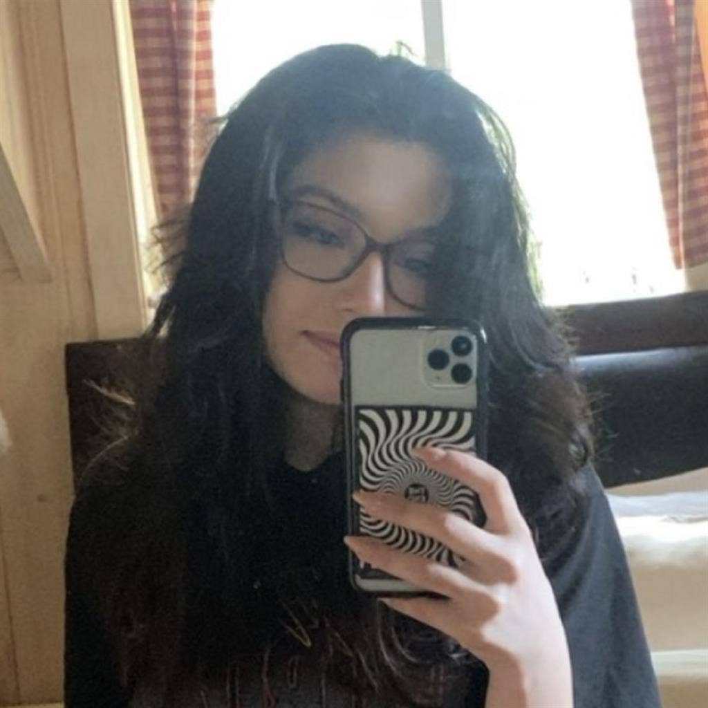 Me and my coworker looking for 2BR!