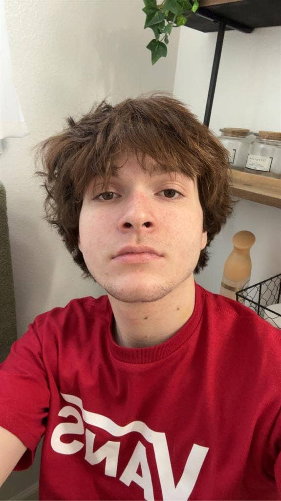 Looking for room/roomates