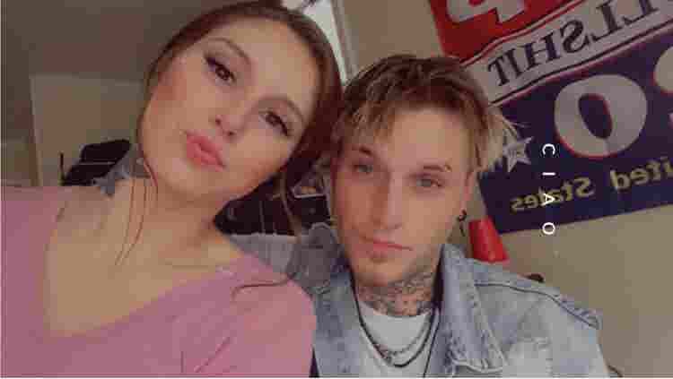 COUPLE needing temporary room!!
