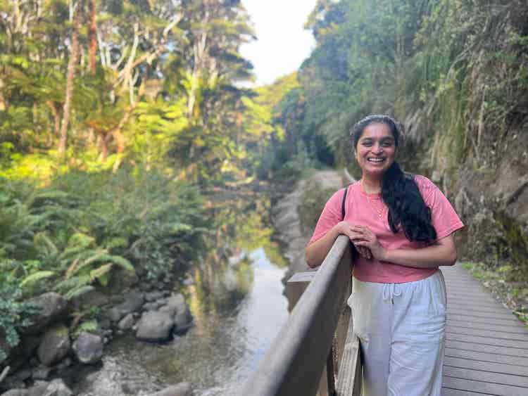 Aayushi