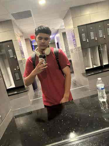 Student looking for a room