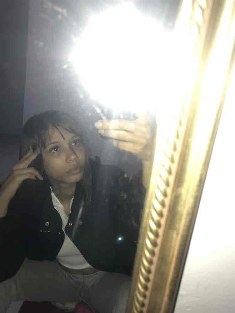 Zoe